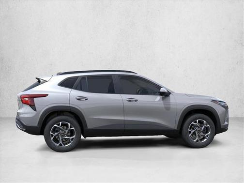 Sterling Gray Metallic 2026 Chevrolet Trax LT
