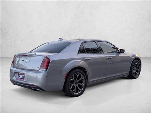 2018 Chrysler 300 S