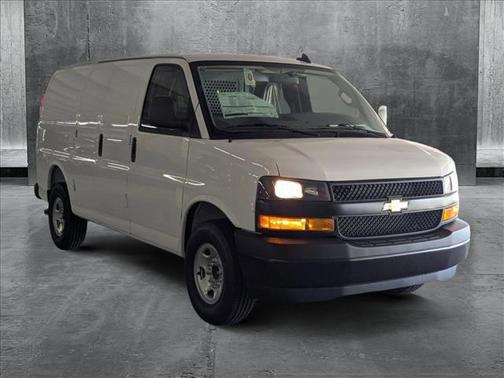 2025 Chevrolet Express 2500 RWD 2500 Regular Wheelbase WT