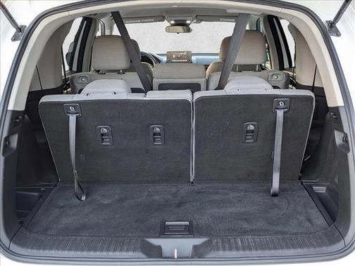 2023 Honda Pilot 2WD LX