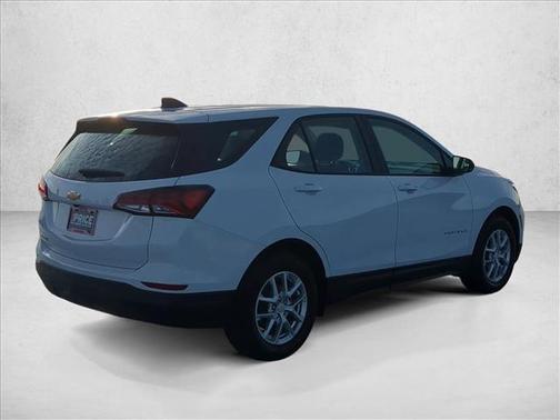 Summit White 2023 Chevrolet Equinox LS