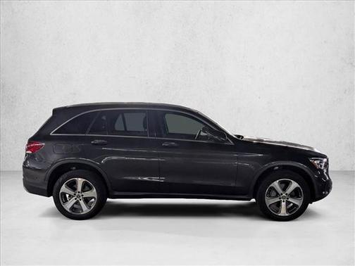 Graphite Grey Metallic 2022 Mercedes-Benz GLC 300 Base