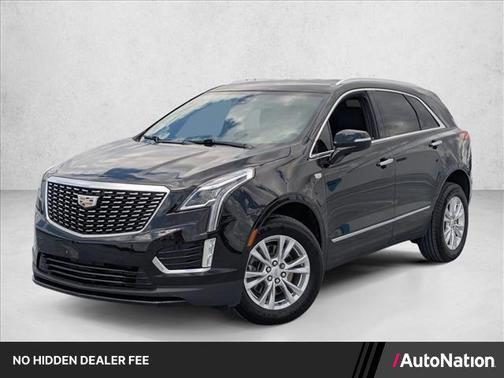 Stellar Black Metallic 2021 Cadillac XT5 Luxury