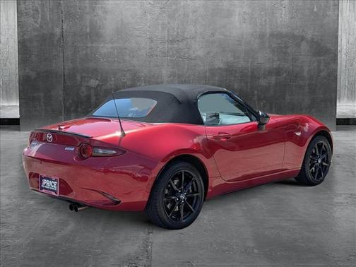 2019 Mazda MX-5 Miata Club