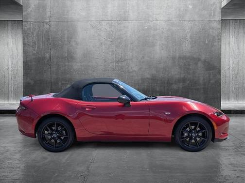 2019 Mazda MX-5 Miata Club