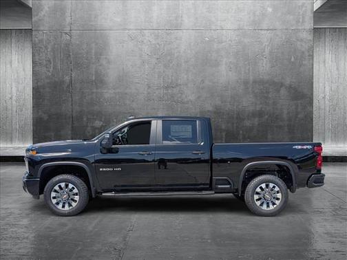 2025 Chevrolet Silverado 2500 Custom
