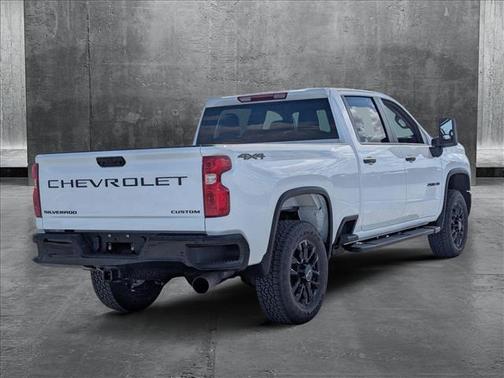 2025 Chevrolet Silverado 2500 Custom