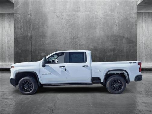 2025 Chevrolet Silverado 2500 Custom