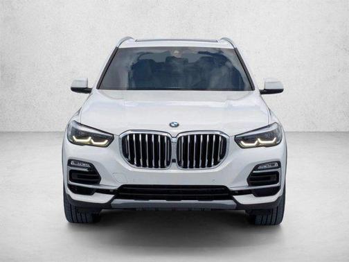 Alpine White 2021 BMW X5 sDrive40i