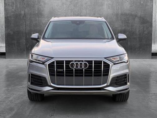 2021 Audi Q7 45 Premium Plus