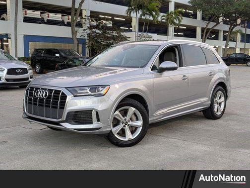2021 Audi Q7 45 Premium Plus