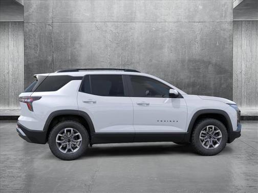 Polar White Tricoat 2026 Chevrolet Equinox FWD ACTIV