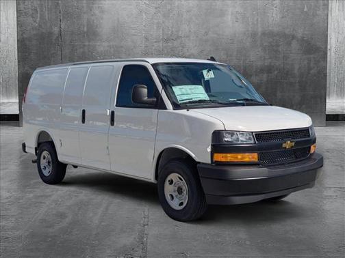 2025 Chevrolet Express 2500 RWD 2500 Regular Wheelbase WT
