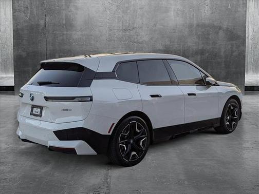 2023 BMW iX xDrive50