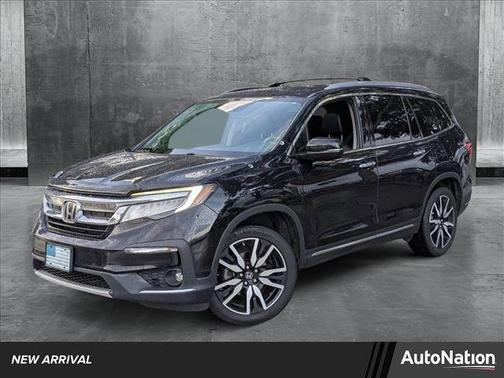 2019 Honda Pilot Touring 8-Passenger