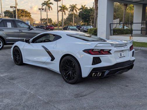 2021 Chevrolet Corvette Stingray w/1LT