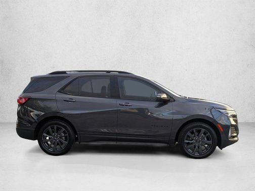 Iron Gray Metallic 2022 Chevrolet Equinox FWD RS