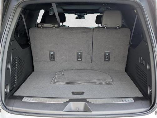 2024 Chevrolet Suburban 4WD Z71