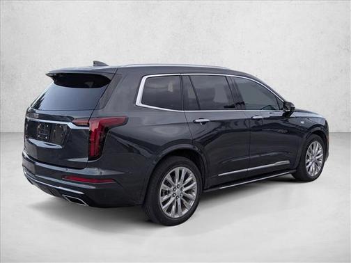 2022 Cadillac XT6 Premium Luxury FWD