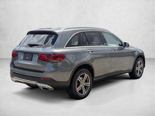 Selenite Grey Metallic 2022 Mercedes-Benz GLC 300 Base