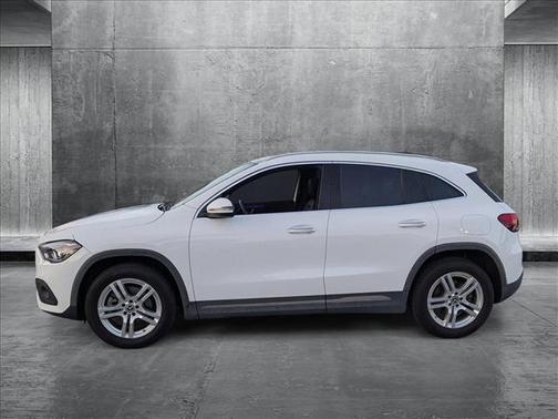 2021 Mercedes-Benz GLA 250 Base 4MATIC