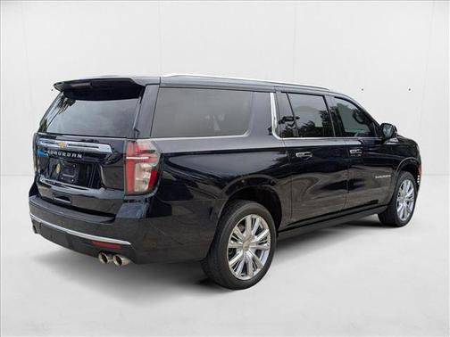 2023 Chevrolet Suburban 2WD High Country