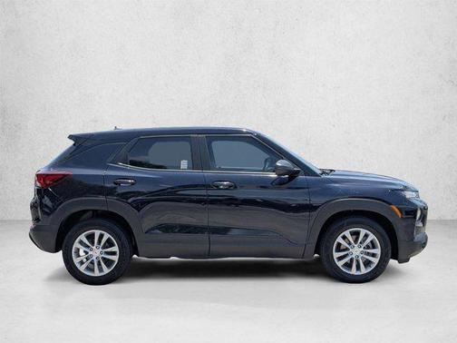 Midnight Blue Metallic 2021 Chevrolet Trailblazer LS