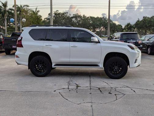 2022 Lexus GX 460 Base