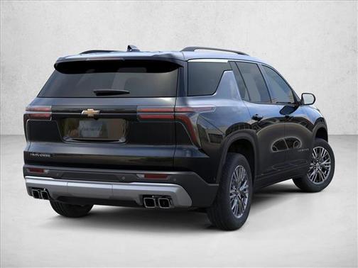 Mosaic Black Metallic 2026 Chevrolet Traverse LT