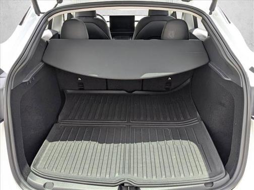 Pearl White Multi-Coat 2025 Tesla Model Y Long Range Dual Motor All-Wheel Drive