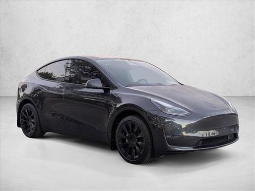 2024 Tesla Model Y Long Range Dual Motor All-Wheel Drive