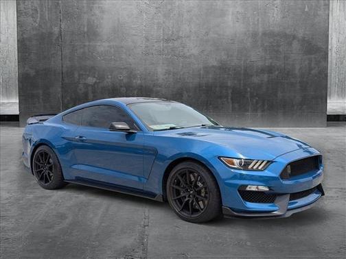 2019 Ford Shelby GT350 Base