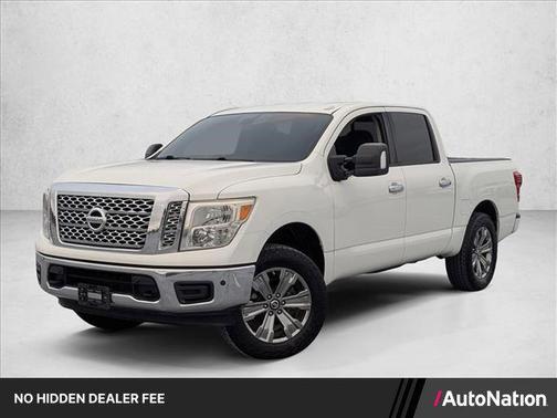 Glacier White 2018 Nissan Titan SV