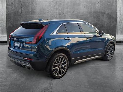 2019 Cadillac XT4 Premium Luxury