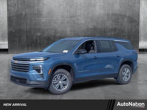 2025 Chevrolet Traverse LT