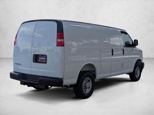 2025 Chevrolet Express 2500 RWD 2500 Regular Wheelbase WT