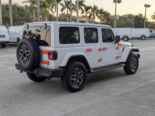 2024 Jeep Wrangler 4-Door Sahara 4x4