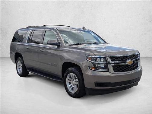 Pepperdust Metallic 2019 Chevrolet Suburban LT
