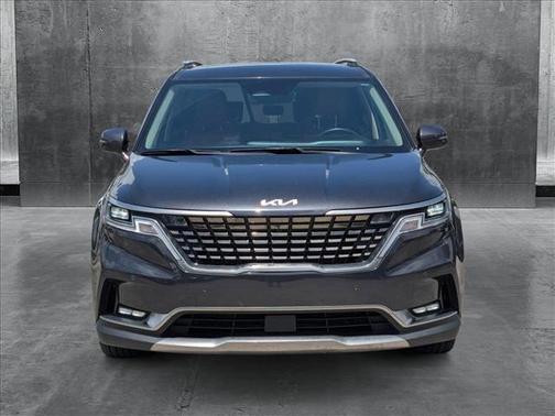 2023 Kia Carnival SX
