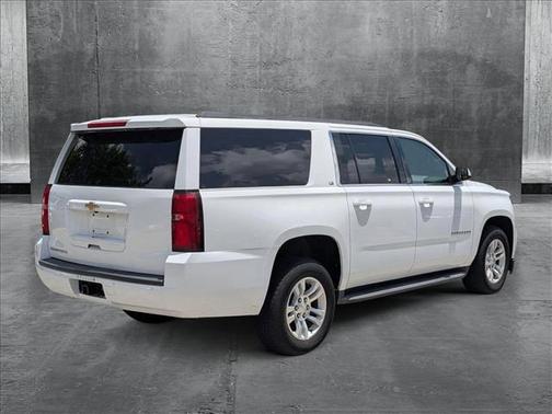 2016 Chevrolet Suburban LS