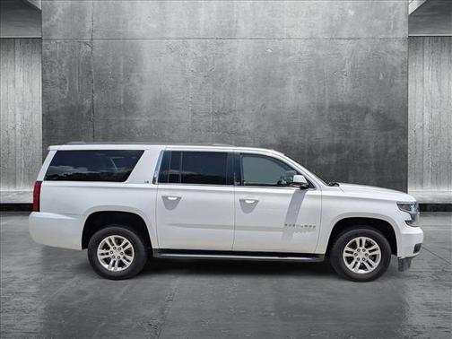 2016 Chevrolet Suburban LS