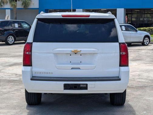 2019 Chevrolet Suburban LT