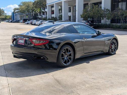 2015 Maserati GranTurismo MC