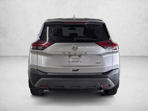 Brilliant Silver Metallic 2021 Nissan Rogue SV