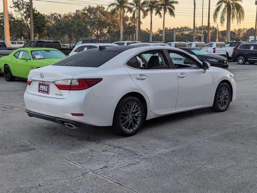 2018 Lexus ES 350 Base