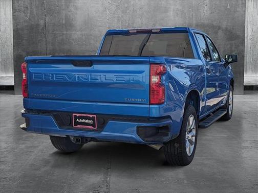 2025 Chevrolet Silverado 1500 Custom