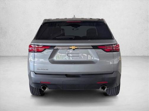 Sterling Gray Metallic 2023 Chevrolet Traverse LS