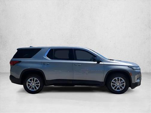Sterling Gray Metallic 2023 Chevrolet Traverse LS
