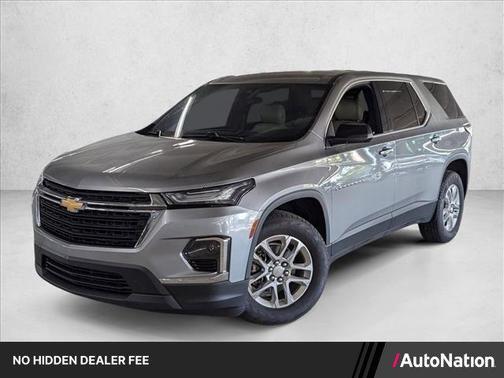 Sterling Gray Metallic 2023 Chevrolet Traverse LS