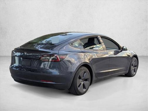 2022 Tesla Model 3 Standard Range